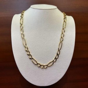 14 Karat Estate Yellow Gold Figaro Bracelet Length: 8.5 inches16.5 dwt Very Good Conditiom