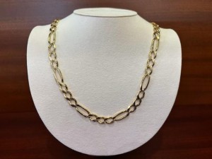 14 Karat Estate Yellow Gold Figaro Bracelet Length: 8.5 inches16.5 dwt Very Good Conditiom