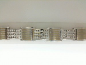 14 Karat White  Gold  Brushed & Polished Bracelet With 126=8.20Tw Round Diamonds
Length: 8.25