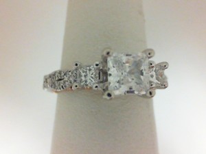 Verragio: 18 Karat White/Rose Gold Couture Semi-Mount Ring With 0.65Tw Princess & Round Diamonds
For 5.5mm Pc Center
