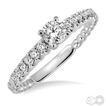 14 Karat White Gold  Ring With One 0.25Ct Round H/I Si2-3 Diamond And 16=0.25Tw Round H/I Si2-3 Diamonds