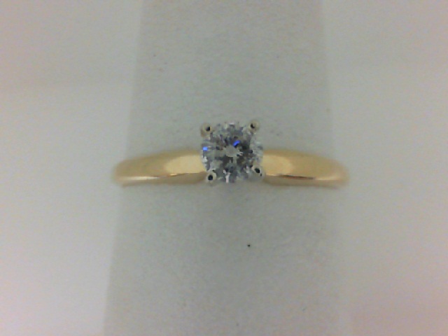 14 Karat Yellow Gold Solitaire Ring With One 0.17Ct Round  Diamond