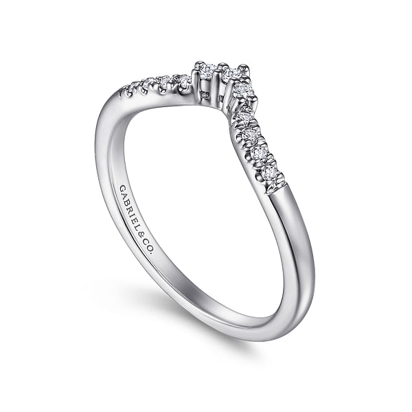 https://www.ackermanjewelers.com/upload/edge_product/110-05263