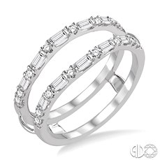 Baguette Diamond Insert Ring
1/2 Ctw Baguette and Round Cut Diamond Insert Ring in 14K White Gold