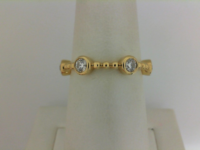 Forevermark: 18 Karat Yellow Gold Tribute Ring With Four - 0.08Ct Forevermark Rnd Diamond= .32Tdw