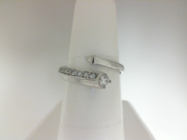 Forevermark 18 Karat White  Gold Avvanti  Pave Bypass Diamond Ring  0.31 ct