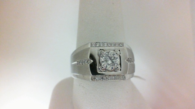 14 Karat White Gold Fashion Ring With One 0.62Ct Round I Si3 Diamond And 26=0.18Tw Round Diamonds