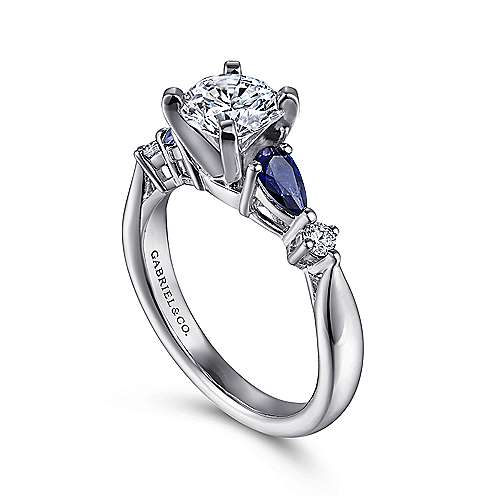 Round diamond with deals sapphire side stones