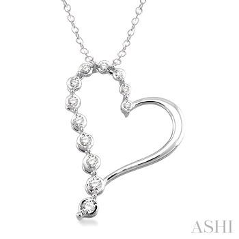 Sterling Silver 0.10 Ct Journey Heart With Cable Link Chain
