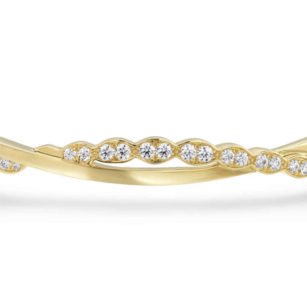 https://www.ackermanjewelers.com/upload/edge_product/ackermanjewelers_HFBLORFTW00658Y-M