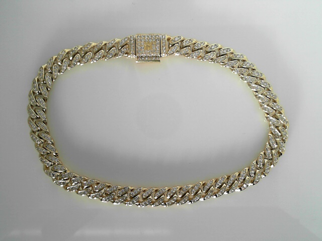 Jason of Beverly Hills18 KaratYellow Gold Cuban Link Bracelet 1.40tw Round F/G VS Diamonds 
Length/Size: 8