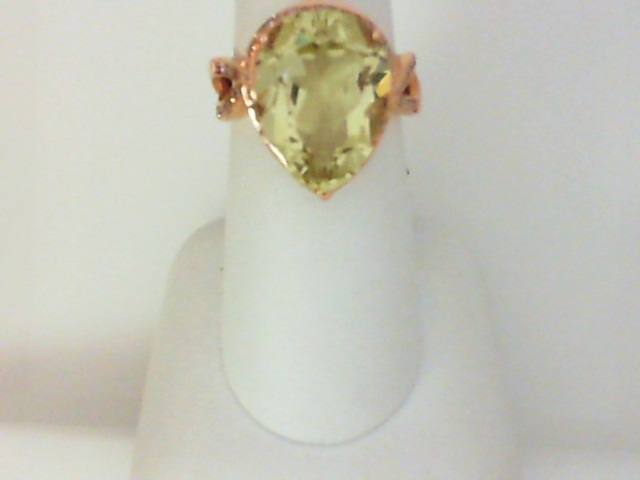 14 Karat Rose Gol 8.00Ct Pear Shape Lime Quartz And 0.44Tw  Diamond Ring