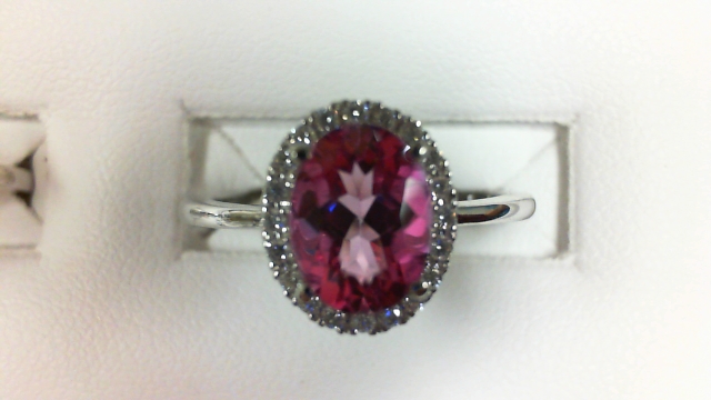 14 Karat White Gold Fashion Ring With 20=0.13Tw Round Diamonds And One 1.45Ct Oval Pink Topaz