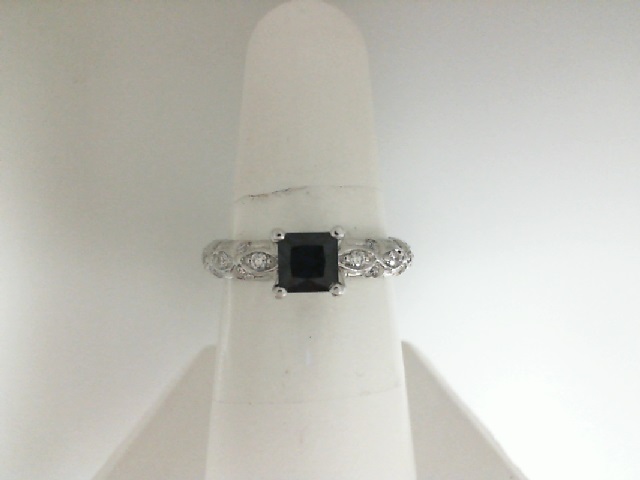 18 Karat White Gold Princess Cut Sapphire And Diamond 0.28 Ct  Ring