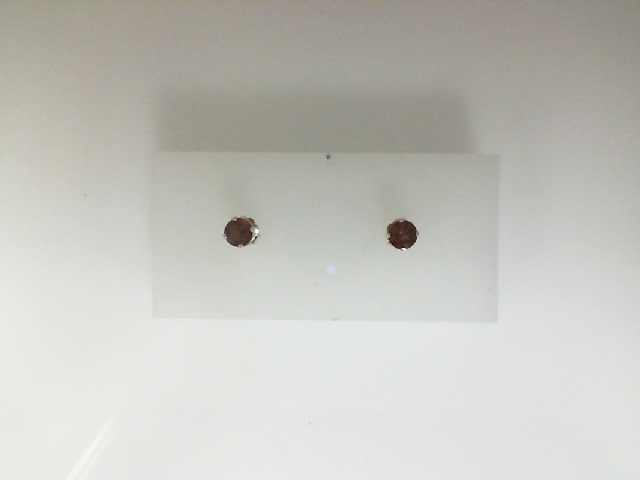 14 Karat Yellow Gold 4.0mm Garnet Stud Earrings