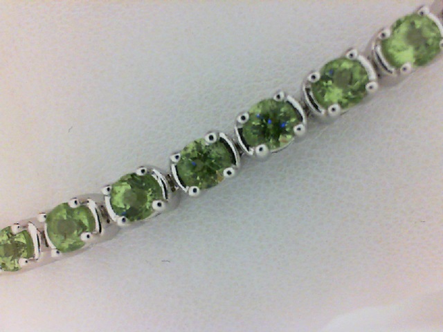 Sterling Silver Bracelet With 34=6.80Tw Round Peridots