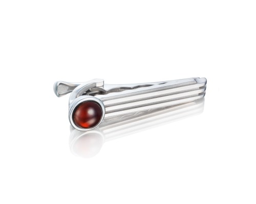 Tacori: Sterling Silver Engraved Jewelry With One 1.65Ct Cabochon Garnet over Mother of Pearl
Style Name: Monterey Roadster Racing TieBar