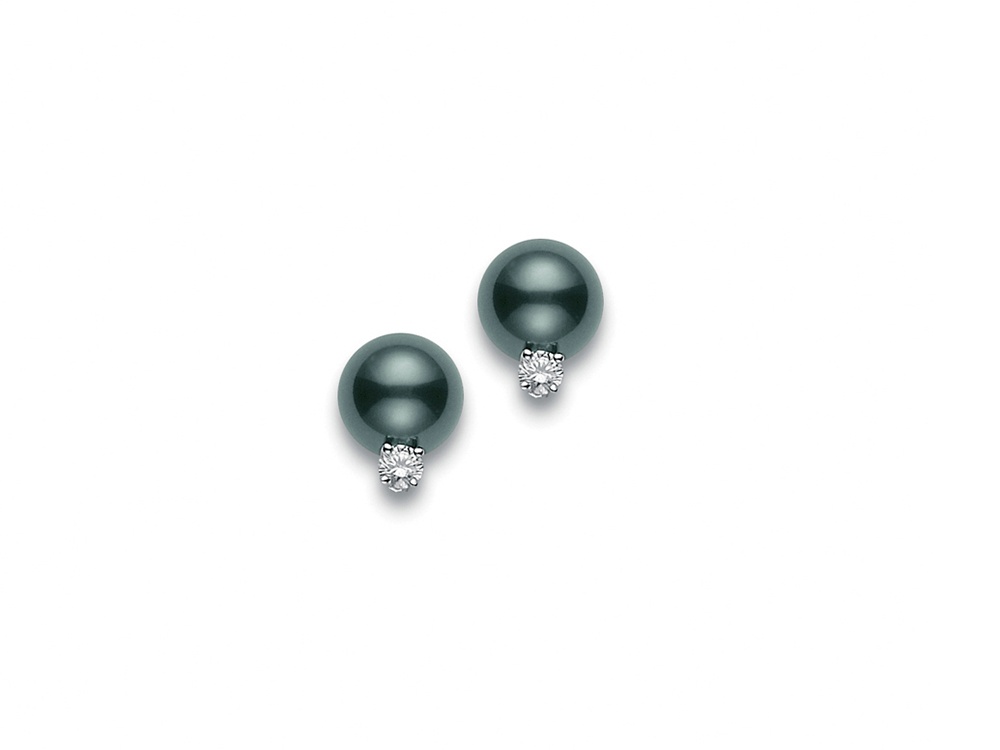 Mikimoto: 18 Karat White Gold Stud Earrings With 2=0.20Tw Round Diamonds And 2=8.00mm A+ Quality Round Black South Sea Pearls