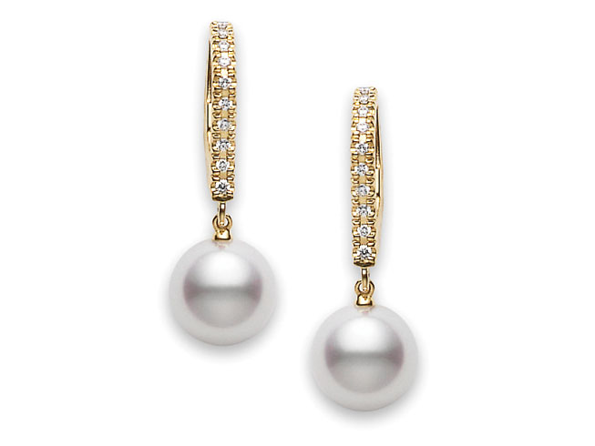 Mikimoto: 18 Karat Yellow Gold Dangle Earrings With 2=7.50mm A+ Quality Round Akoya Pearls And 20=0.08Tw Round Diamonds