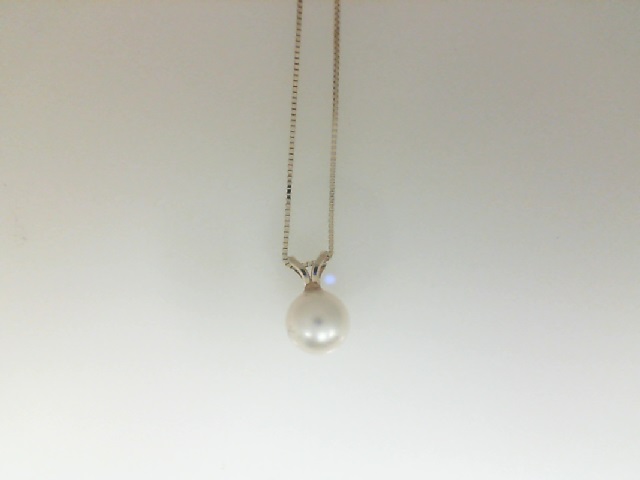 14 Karat Yellow Gold 7.0 Mm Cultured Pearl Pendant 18 Inch