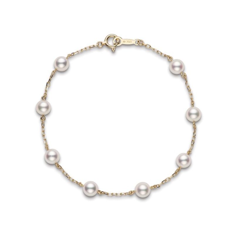 Mikimoto 18K Yellow Gold Tin Cup  Bracelet With 8=5.00-5.5mm Round Akoya Pearls 
 7 Inch Length