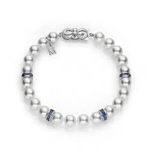 Mikimto Ocean 18 Karat White Gold 7.0 Mm X 6.5 Mm A1 Akoya Pearl Bracelet With Sapphire Roundel Bracelet