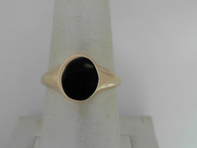 14 KARAT YELLOW GOLD OVAL SIGNET RING
RING SIZE: 7