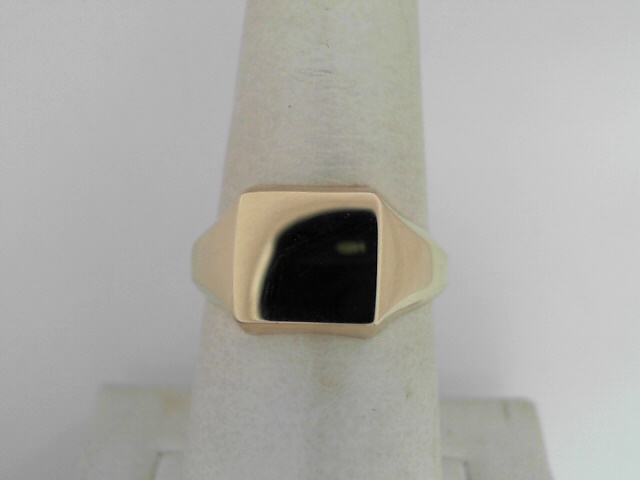 14 Karat Yellow Gold Square Signet Ring
Ring Size: 7