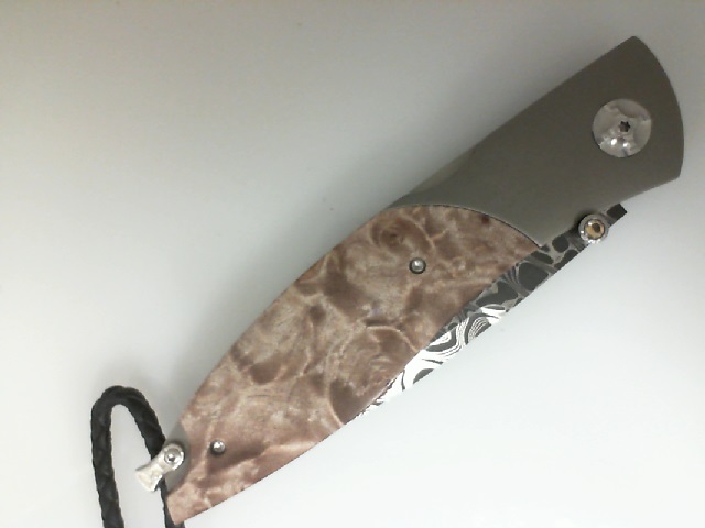 William Henry Titanium Interpid Damascus Maple Burl Inlay With Citrines Knofe