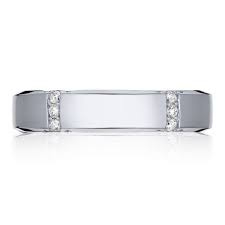 Tacori 18 Karat White Gold Sculpted Crescent 5mm Satin Finish Wedding Band With 15=0.30Tw Round Diamonds
Ring Size:10.25