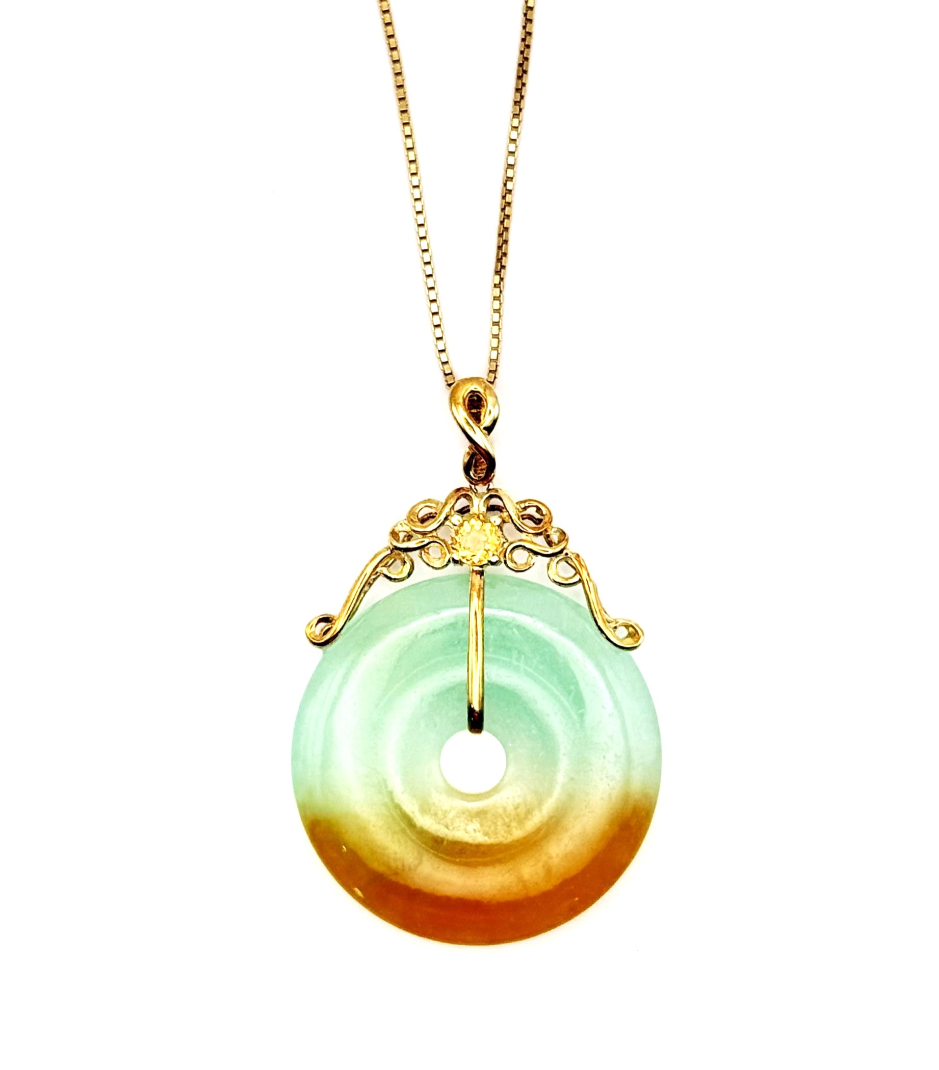 14 Karat Yellow Gold Jade  Donut Pendant With Round Citrine on 18