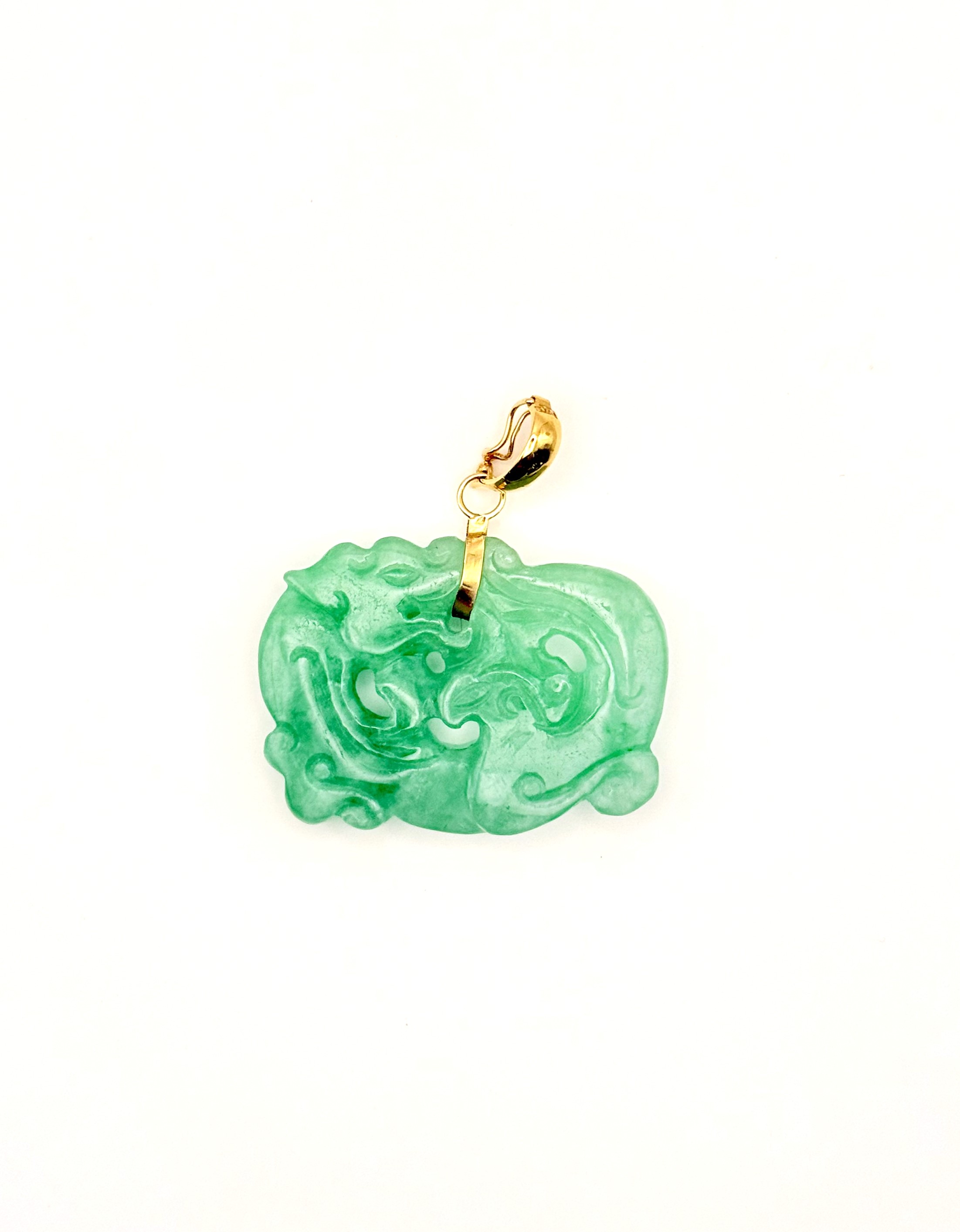 Estate 14 Karat Yellow Gold Jade Carved Dragon Pendant