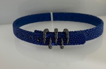 Sting HD: Pure Sterling Silver Blk Platinum Plating Bracelet
Name: Colbat Blue Sting/ Claw
Length: Medium
Diameter: 9mm