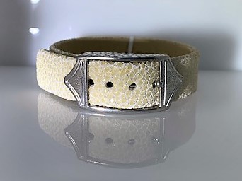 Sting HD:  White Sting Ray Luxe Bracelet  With Sterling Silver 
Size: Small