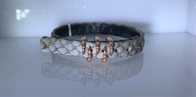 Sting HD: Rose Sterling Silver/Rose Gold Plating Bracelet
Name: Grey Python/ Claw
Length: Medium
Diameter: 9mm
